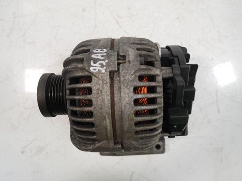 Alternateur pour Volvo S60 2,4 D5 D5244T4 D52 30667787 0124525060