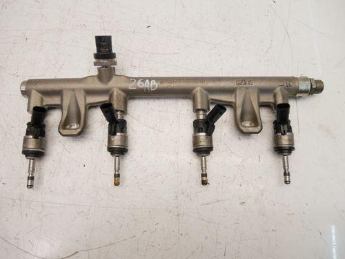 Barre d'injection pour VW Golf MK8 Arteon 2,0 TSI R 4motion DNFG DNF 06N133317A