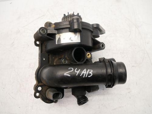 Pompe à eau pour Audi A4 B8 A5 A6 C7 2,0 TFSI quattro CAED CAEB CAE 06J121111D