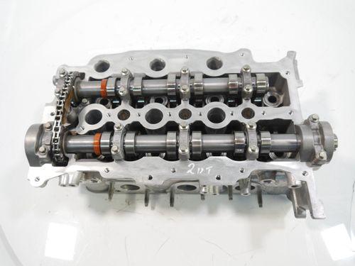 Culasse prévue pour Land Rover Discovery 3,0D 306DTA 9X2Q-6090-DA droite