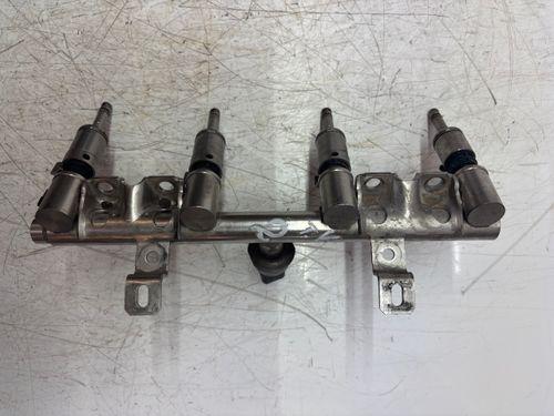 Rampe d'injection Pour Peugeot Citroën 308 DS3 1,6 16V EP6CDT 5FV V756805180