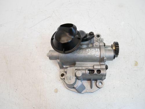 Pompe à huile pour Audi A5 A4 B8 A6 C7 2,0 TFSI quattro CAED CAE 06H115105AK