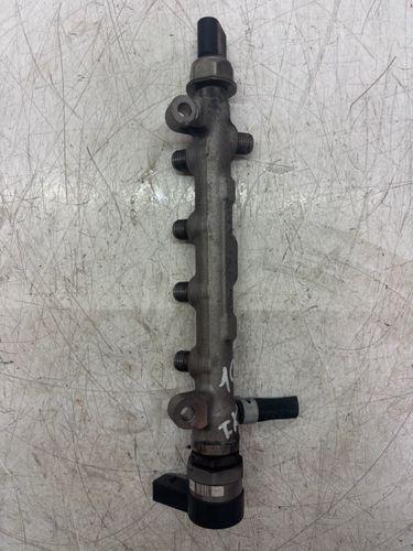 Rail-tube Pour VW Audi Golf VII A3 2,0 TDI DGCA DGC 04L089D