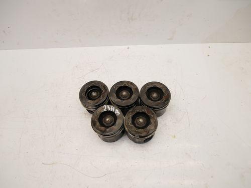 5x pistons pour Jaguar F-Pace X761 3,0 SDV6 306DTA GEN2 AJTDV6 H268X