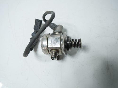 Pompe à carburant pour Alfa Romeo Giulia 952 2,9 670050436 290030 1003932321