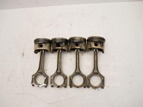 4x pistons de bielle pour Ford Fiesta MK61,25 essence SNJB SNJA SNJC SNJD