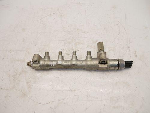 Rail-tube pour Opel Vauxhall Astra J 1,7 CDTI A17DTS LUD 55584473