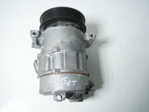 Compresseur de climatisation pour Alfa Romeo Giulia 952 2,9 essence 670050436 50537067