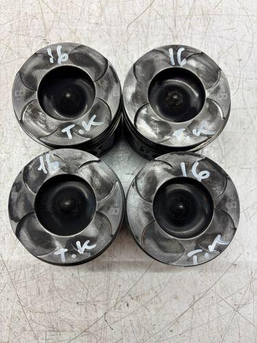 4x pistons Pour Opel Insignia A 2,0 CDTI A20DTE LHV A20 55574797