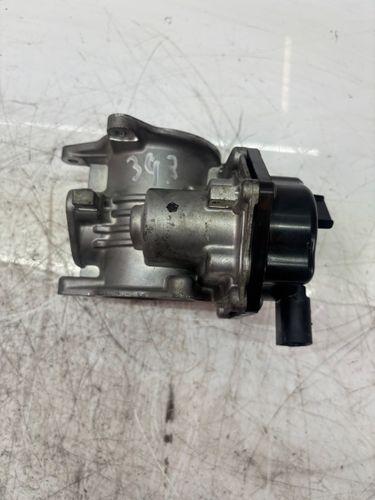 Soupape EGR Valve de recirculation des gaz d'échappement Pour VW Amarok 2,0 TDI CNFB CNF 03L131501AA