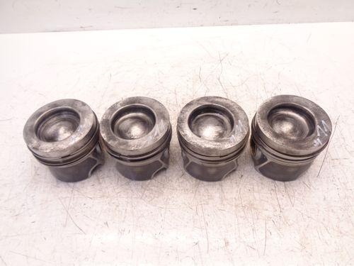 4x Kolben pour VW Audi Golf A3 2,0 TDI Diesel DGCA DGC 0812A