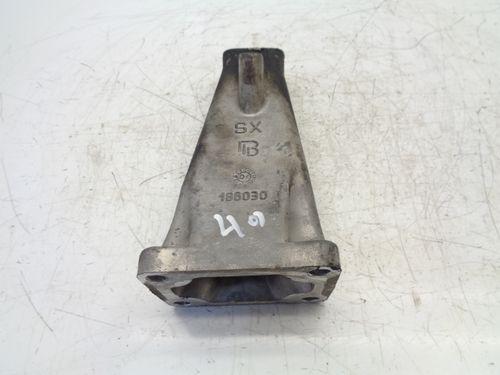 Halter Halterung pour Maserati 4200 GT Spyder V8 4,2 Benzin M138 186030