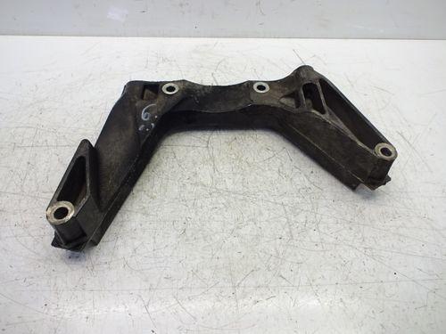 Support Land Rover 2,5 V6 4x4 25K4F KKU107640