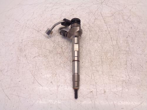 Injecteur pour VW Golf 2,0 TDI GTD DTUA DTU 05L130277M 0445110960