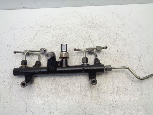 Rail-Rohr pour Ford Mondeo IV 2,0 TDCi Diesel 140 PS UFBA 9681909680