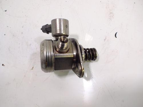 Pompe à carburant pour Ford Fiesta VI 6 CCN CB 1,6 ST JTJA BM5G-9D376-BB 0261520140
