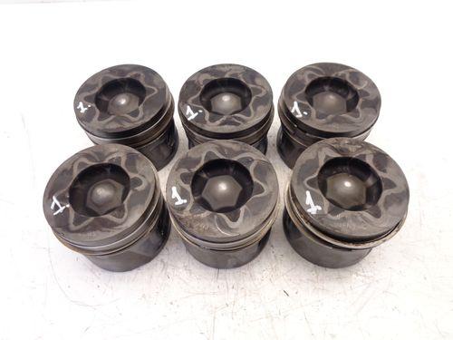 6x pistons pour Jaguar XF X250 XJ X350 2,7 D 276DT 8165E