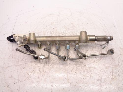 Rail-Rohr pour Opel Astra J 1,6 CDTI Diesel B16DTH 55570022