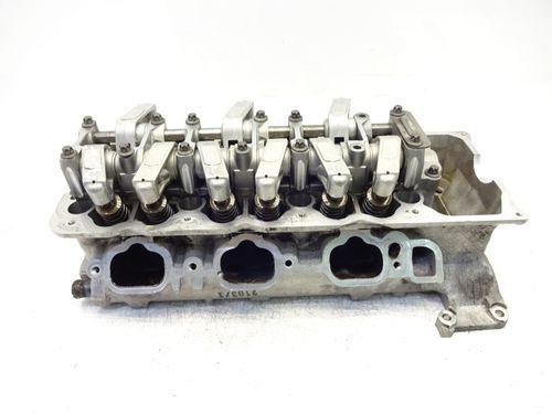 Culasse pour Mercedes Benz 2,6 M112 112.913 R1120161201 soupapes tordues