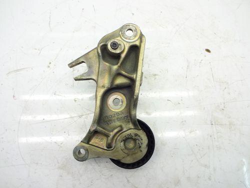 Support Volvo V60 S60 S90 V90 XC60 2,0 D4 Diesel D4204T14 31401396