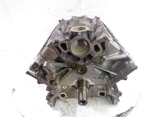 Bloc moteur vilebrequin pour Jaguar XJ X350 X358 3,6 essence V8 AJ-V8