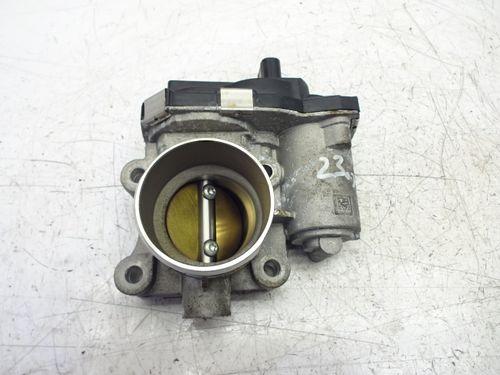 Drosselklappe Opel Karl C16 1,0 Benzin B10XE 55589131