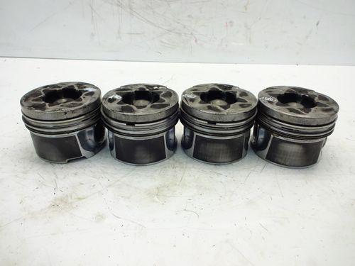4x pistons Opel Signum Vectra C 3,0 CDTI V6 Y30DT