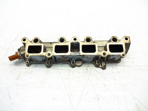 Einspritzleiste Audi Seat Skoda VW A3 Leon Golf 1,4 TFSI CAX CAXA 06J906051D