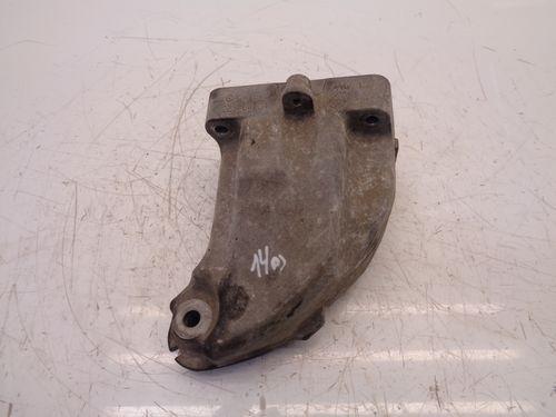Halter pour Mercedes Benz CLS C218 3,0 CDI BlueTEC 642.853 OM642.853 A6422236404