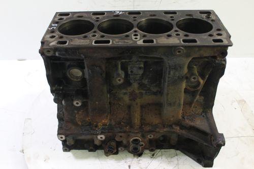 Bloc moteur Opel Renault Nissan Movano Master 2,5 D G9U754 G9U 8200110717