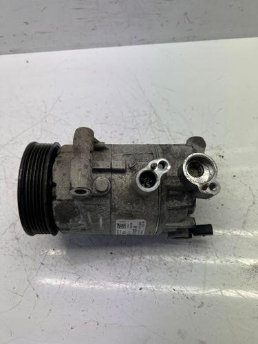 Klimakompressor pour Skoda VW Yeti Caddy Jetta 2,0 TDI CUU CUUA 5K0820803A
