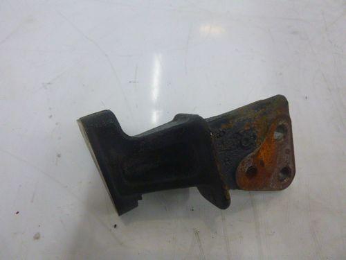 Support Toyota Avensis Carina 1,8 16V essence 7A-FE