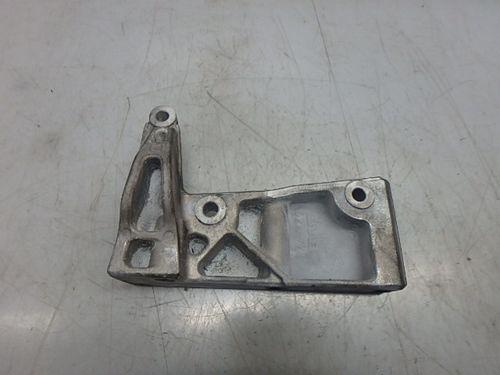 Support Saab 9-3 YS3E YS3F YS3D 2,2 D TiD D223L 5236773