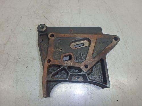 Halter Halterung Cadillac Opel Saab Vectra C 9-3 YS3F 1,9 CDTI Z19DTH 55187759