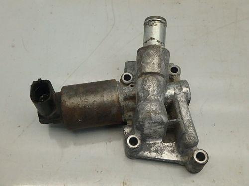 Soupape EGR Opel Suzuki Agila Wagon 1,2 16V Z12XEP 55556720 DE147183