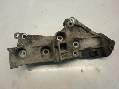 Support de groupe pour Nissan Renault 1,5 dCi K9K722 8200365097