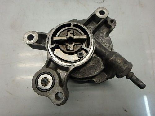 Pompe à vide Volvo C30 C70 S40 MS S80 AS V50 MW V70 III BW 2,0 TDI 16V D4204T