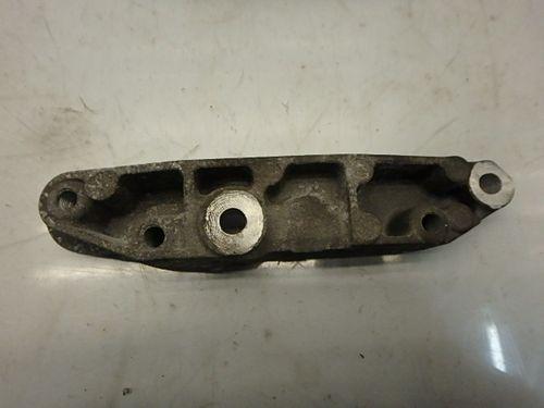 Support de fixation Land Rover III TAA IV LA Range Sport LS 2,7 TD 276DT