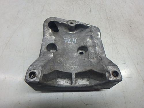 Support BMW Série 5 E60 E61 2,0 D M47D20 204D4 7796395 DE147424