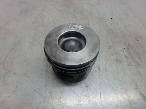 Piston Ford Jaguar Mondeo 3 X-Type CF1 2,0 TDCi FMBA DE147367