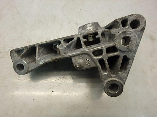 Support Renault Clio 2 II Kangoo 1,2 Essence D7F726