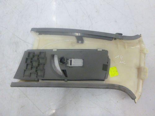 Habillage VW Phaeton 3D 3,2 V6 RHD AYT 3D5867286C