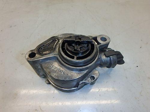 Pompe à vide Citroën Peugeot C4 C5 Xsara 206 207 1,6 HDi 9HY DV6TED4
