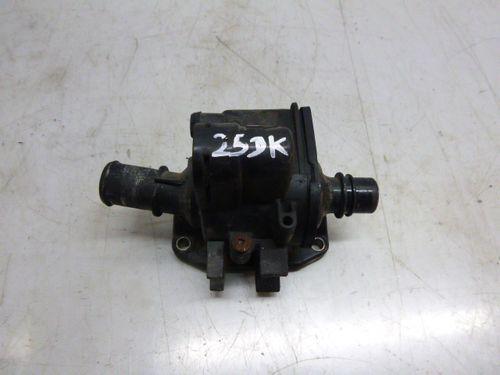 Boîtier thermostatique Ford Mazda Fiesta 5 V Fusion JU 2 DY 1,4 TDCI F6JA 9641522380