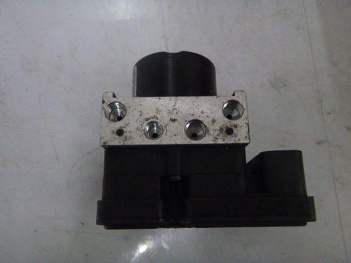Bloc hydraulique ABS Ford Focus C-Max 2,0 essence 107 KW AODA 3M51-2M110-JA