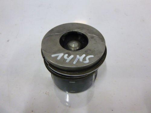 Piston Opel Saab Astra Vectra Zafira B 9-3 1,9 CDTI Z19DT DE144041
