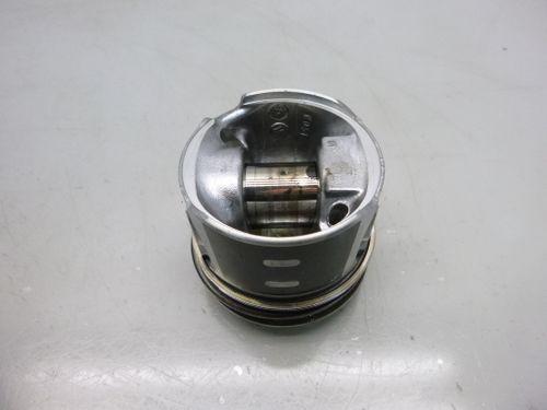 Piston Ford C-Max Focus Grand 1,6 D TDCi T1DB 9H06 DE300295