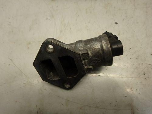 Soupape EGR Ford Mondeo III 3 B5 B4 1.8 16V petrol CHBA DE150490