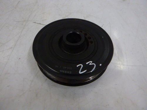 Riemenscheibe Ford Mazda Fiesta 2 II DY 1,25 16V 55 KW FUJA 4M5G-6B321 DE142324