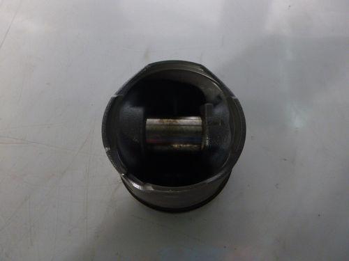Piston Cadillac Opel Saab Vectra C YS3E 1,9 CDTI Z19DTH DE147139